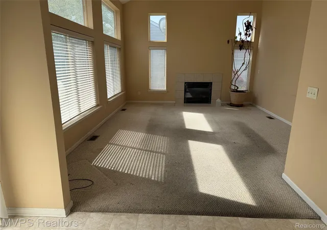 Photo 3 of Single family home for sale at 840 Andover Woods Dr, Fenton, MI 48430 | MLS# 20261064376 | Listing updated on 2026-09-11