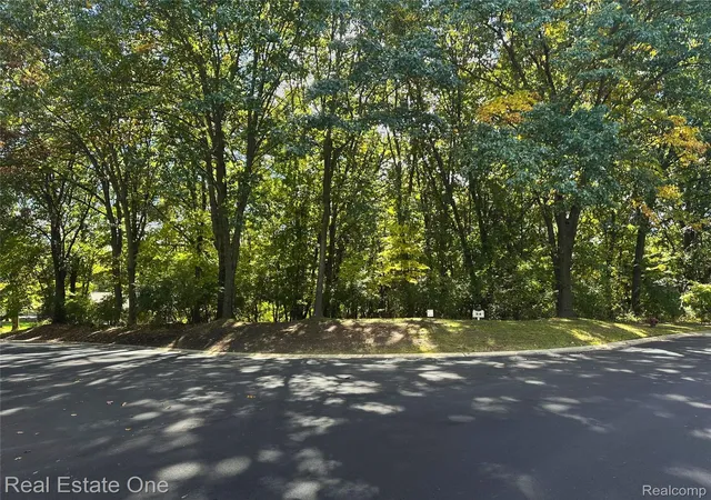Photo 1 of Land for sale at 2423 Canterwood, Highland, MI 48357 | MLS# 20261064394 | Listing updated on 2026-10-05