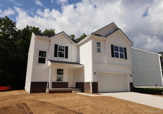 Photo 1 of Sale Pending at 4243 Oak St, Grand Blanc, MI 48439 | MLS# 20261064804 | Listing updated on 2026-09-21