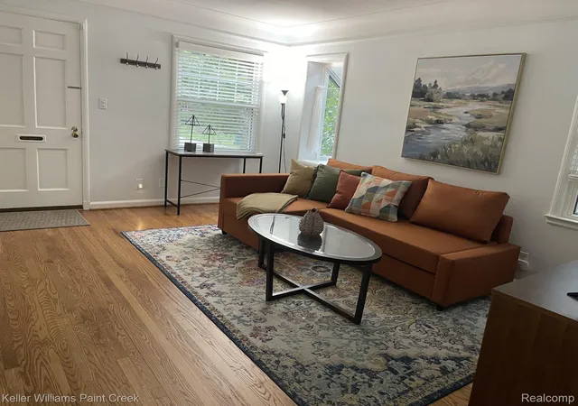 Photo 3 of Single family home for sale at 10017 Hart Ave, Huntington Woods, MI 48070 | MLS# 20261064905 | Listing updated on 2026-10-18