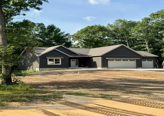 Photo 73 of Single family home for sale at 6007 Savannah Way #34, Muskegon, MI 49442 | MLS# 71026042965 | Listing updated on 2026-10-22