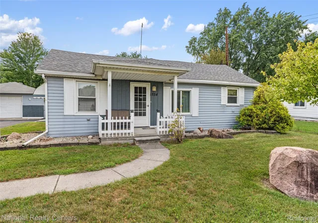 Photo 3 of Single family home for sale at 1854 S Brandon St, Westland, MI 48186 | MLS# 20261064925 | Listing updated on 2026-09-17