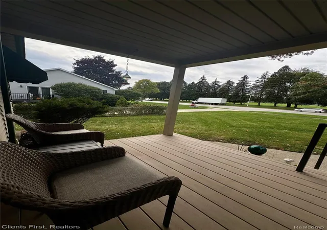 Photo 4 of Single family home for sale at 14280 Farmington Rd, Livonia, MI 48154 | MLS# 20261064997 | Listing updated on 2026-10-12