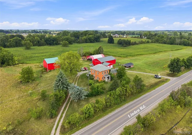 Photo 1 of Single family home for sale at 13122 Linden Rd, Linden, MI 48451 | MLS# 20261065108 | Listing updated on 2026-09-03