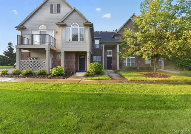 Photo 2 of Condo for sale at 3085 Primrose Ln, Ypsilanti, MI 48197 | MLS# 20261065264 | Listing updated on 2026-09-05
