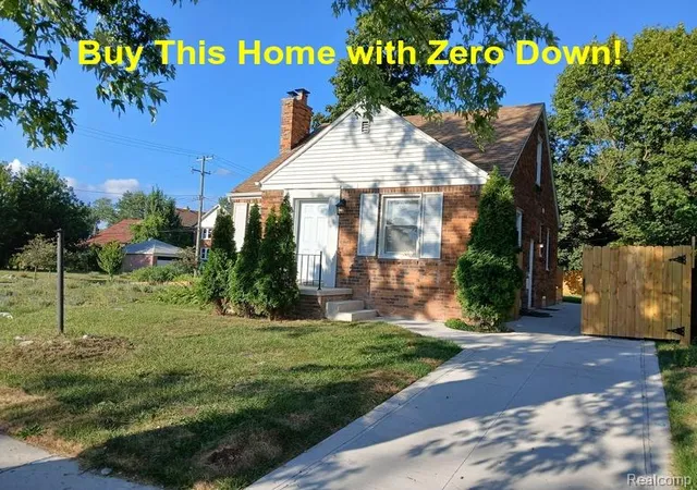 Photo 1 of Single family home for sale at 388 Eastlawn St, Detroit, MI 48215 | MLS# 20261065339 | Listing updated on 2026-09-08