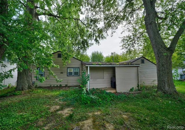 Photo 2 of Single family home for sale at 207 Park St, Gaines, MI 48436 | MLS# 20261065345 | Listing updated on 2026-09-11