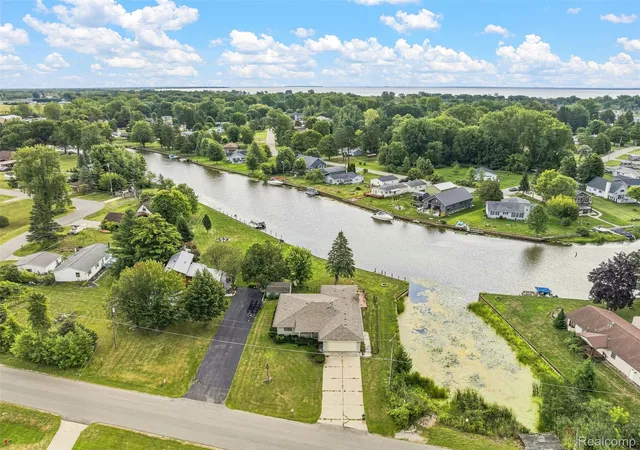 Photo 3 of Single family home for sale at 623 S Augres River Dr, Au Gres, MI 48703 | MLS# 20261065402 | Listing updated on 2026-09-06