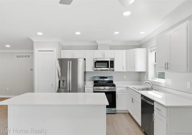 Photo 3 of Single family home for sale at 5710 N Karle St, Westland, MI 48185 | MLS# 20261065565 | Listing updated on 2026-09-05