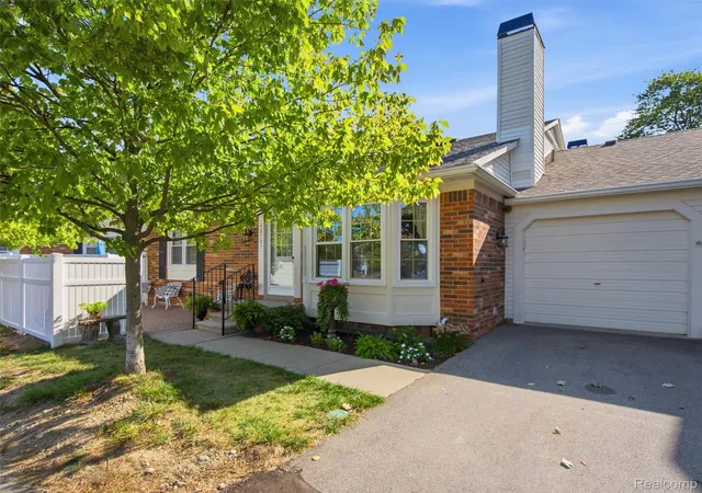 Photo 1 of Sale Pending at 42131 Old Pond Cir, Plymouth, MI 48170 | MLS# 20261065632 | Listing updated on 2026-09-09