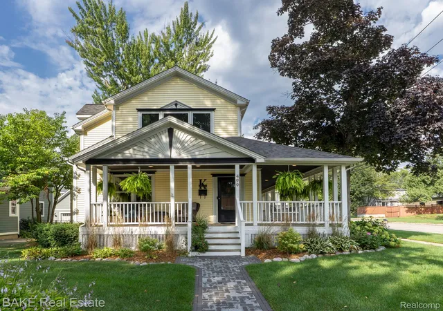 Photo 2 of Single family home for sale at 499 N Evergreen St, Plymouth, MI 48170 | MLS# 20261065666 | Listing updated on 2026-09-16