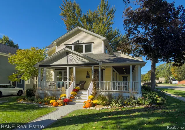 Photo 3 of Single family home for sale at 499 N Evergreen St, Plymouth, MI 48170 | MLS# 20261065666 | Listing updated on 2026-10-14