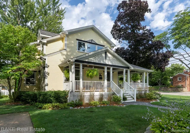 Photo 3 of Single family home for sale at 499 N Evergreen St, Plymouth, MI 48170 | MLS# 20261065666 | Listing updated on 2026-09-18