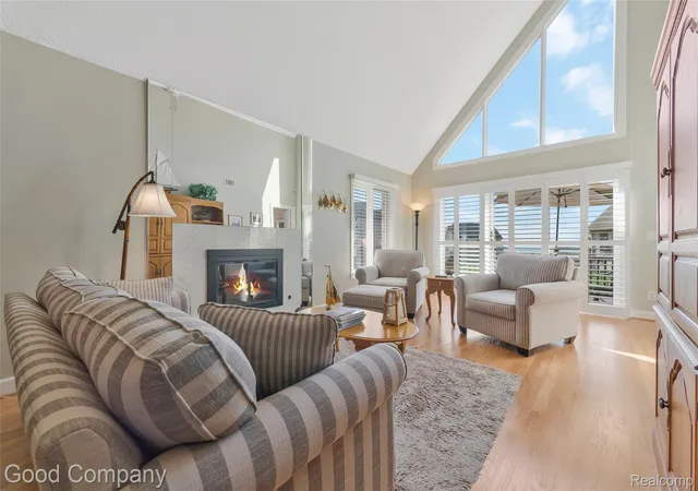 Listing Photo 4 - Condo for sale in building located at 50684 Harbour Vw Dr N, New Baltimore, MI 48047