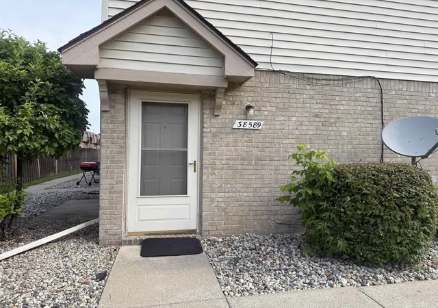Photo 3 of Condo for sale at 38589 Wellington Dr, Clinton Township, MI 48036 | MLS# 58050218956 | Listing updated on 2026-09-02