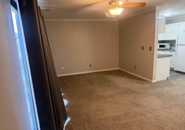 Listing Photo 4 - Condo for sale in building located at 38589 Wellington Dr, Clinton Township, MI 48036
