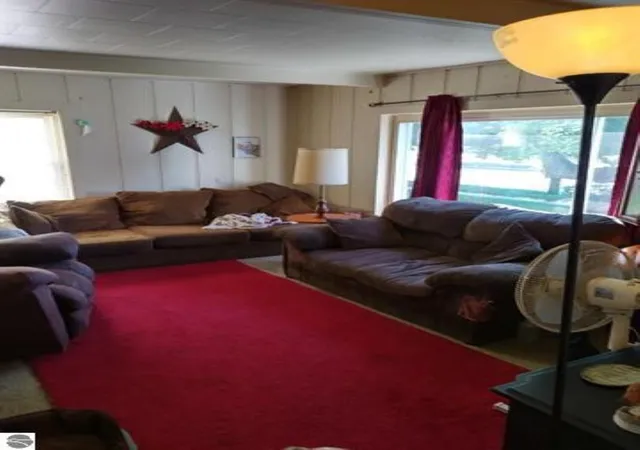 Photo 4 of Multi family home for sale at 722 N & 722 1/2 Main St, Mount Pleasant, MI 48858 | MLS# 79080072503 | Listing updated on 2026-09-01