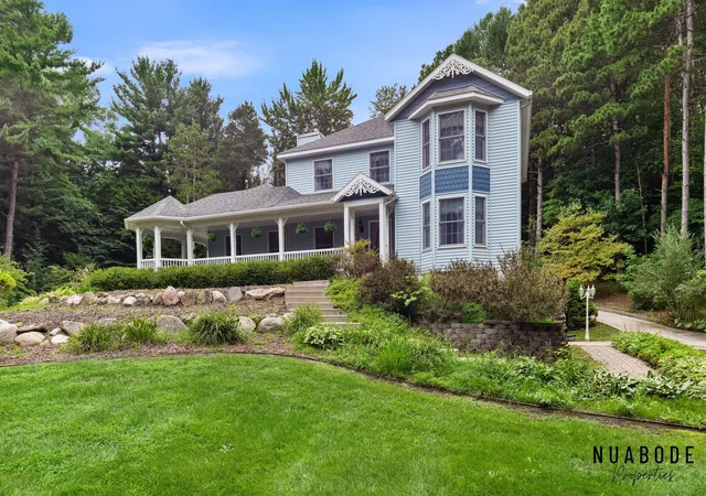 Photo 4 of Single family home for sale at 13600 Big John Ct, Kent City, MI 49330 | MLS# 65026043515 | Listing updated on 2026-10-08