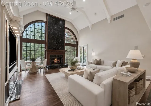 Photo 3 of Mansion for sale at 2972 Heron Pl, Bloomfield Hills, MI 48302 | MLS# 20261066164 | Listing updated on 2026-09-14