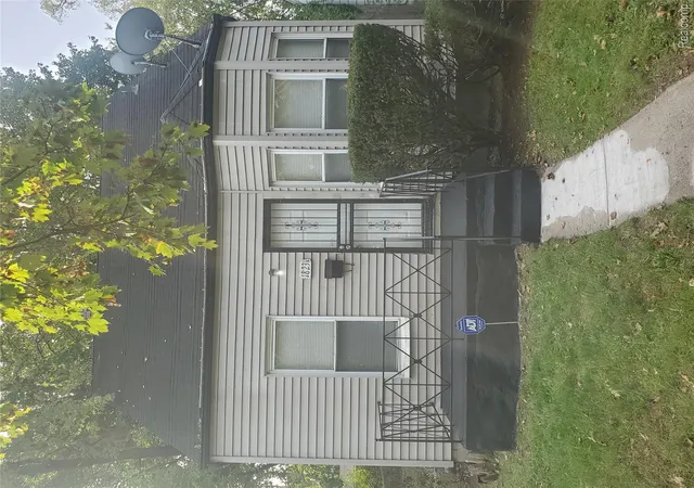 Photo 3 of Single family home for sale at 18231 Pembroke Ave, Detroit, MI 48219 | MLS# 20261066223 | Listing updated on 2026-10-19