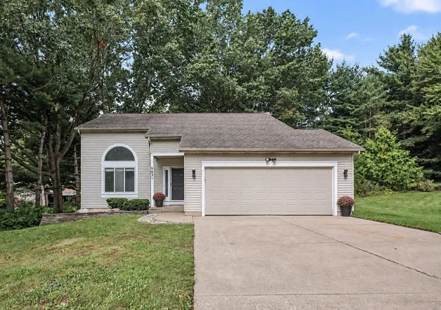 Photo 1 of Single family home for sale at 6631 Runway Ct Sw, Byron Center, MI 49315 | MLS# 65026043867 | Listing updated on 2026-09-14