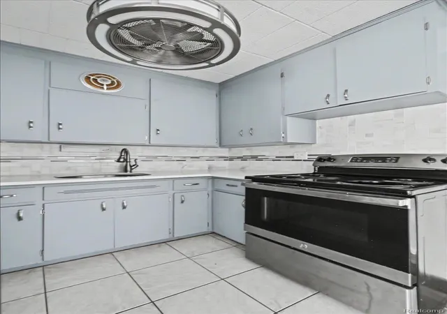 Photo 2 of Condo for sale at 8300 E Jefferson Ave #107, Detroit, MI 48214 | MLS# 20261066535 | Listing updated on 2026-09-03