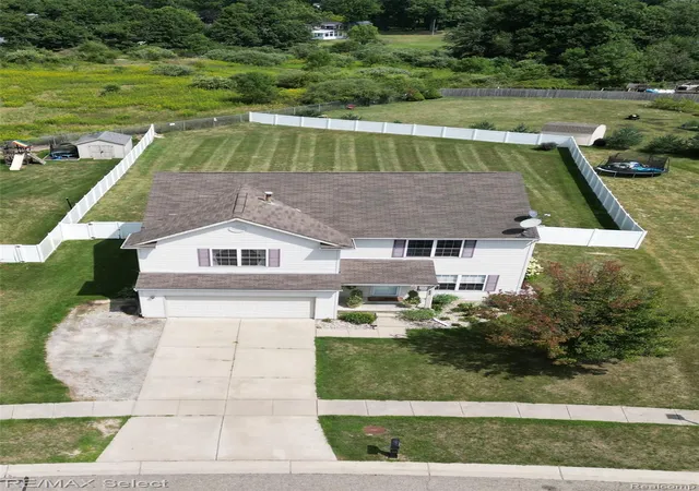 Photo 1 of Single family home for sale at 452 Lydia Ln, Linden, MI 48451 | MLS# 20261066627 | Listing updated on 2026-09-11