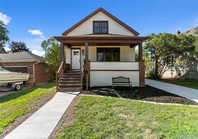 Photo 1 of Single family home for sale at 20834 Ardmore Park Dr, Saint Clair Shores, MI 48081 | MLS# 20261066739 | Listing updated on 2026-09-12