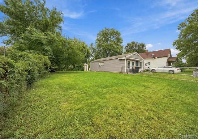 Photo 2 of Single family home for sale at 1444 S Liddesdale St, Detroit, MI 48217 | MLS# 20261066852 | Listing updated on 2026-10-05