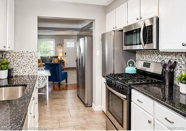 Photo 3 of Single family home for sale at 1624 11 Mile Rd, Berkley, MI 48072 | MLS# 20261067022 | Listing updated on 2026-10-06