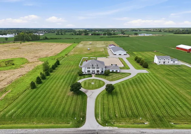Photo 3 of Single family home for sale at 7591 Strong Rd, Newport, MI 48166 | MLS# 20261067044 | Listing updated on 2026-09-11