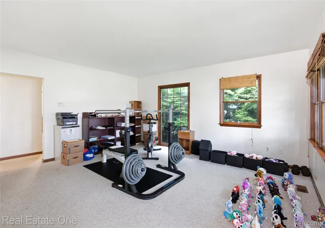 Photo 2 of Single family home for sale at 5431 Putnam Dr, West Bloomfield, MI 48323 | MLS# 20261067063 | Listing updated on 2026-09-05