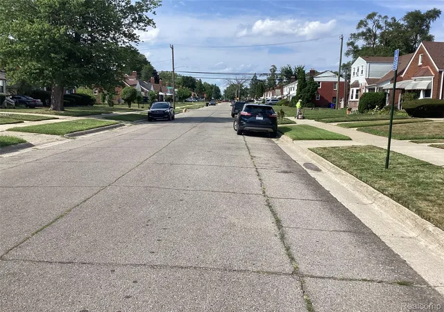 Photo 3 of Single family home for sale at 17563 S Mansfield St, Detroit City Wayne, MI 48235 | MLS# 20261067129 | Listing updated on 2026-09-11