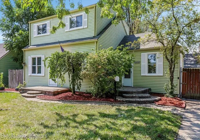 Photo 1 of Single family home for sale at 23151 Lawson Ave, Warren City Macomb, MI 48089 | MLS# 20261067155 | Listing updated on 2026-09-05