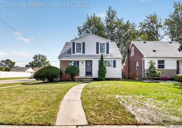 Photo 1 of Single family home for sale at 10005 Park Ave, Allen Park, MI 48101 | MLS# 20261067409 | Listing updated on 2026-09-14