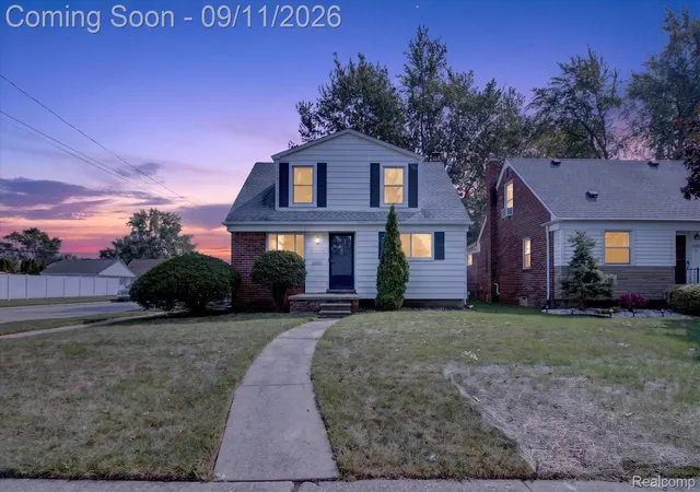 Photo 2 of Single family home for sale at 10005 Park Ave, Allen Park, MI 48101 | MLS# 20261067409 | Listing updated on 2026-09-14