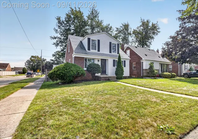 Photo 3 of Single family home for sale at 10005 Park Ave, Allen Park, MI 48101 | MLS# 20261067409 | Listing updated on 2026-09-14