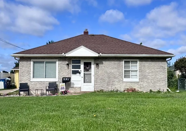 Photo 1 of Sale Pending at 214 S 22nd St S, Battle Creek City Calhoun, MI 49015 | MLS# 64026044583 | Listing updated on 2026-09-05