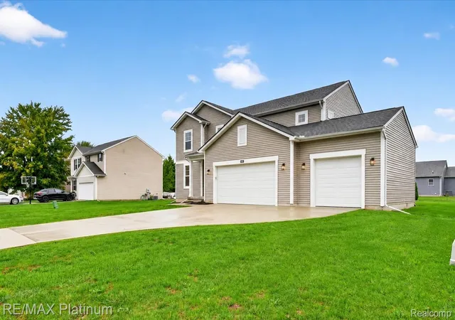 Photo 1 of Single family home for sale at 4465 Daniel Dr, Grand Blanc, MI 48439 | MLS# 20261067518 | Listing updated on 2026-10-19