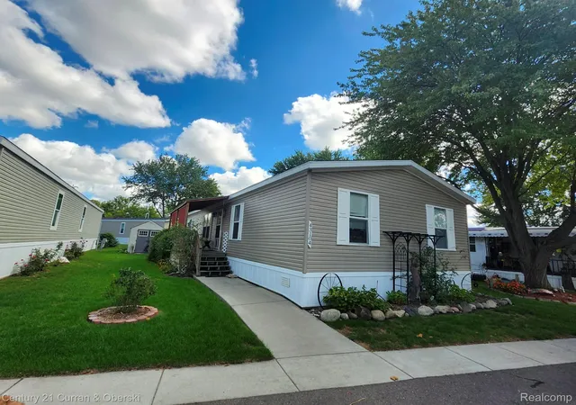 Photo 1 of Single family home for sale at 43104 Riviera Ave, Sterling Heights, MI 48314 | MLS# 20261067577 | Listing updated on 2026-10-12