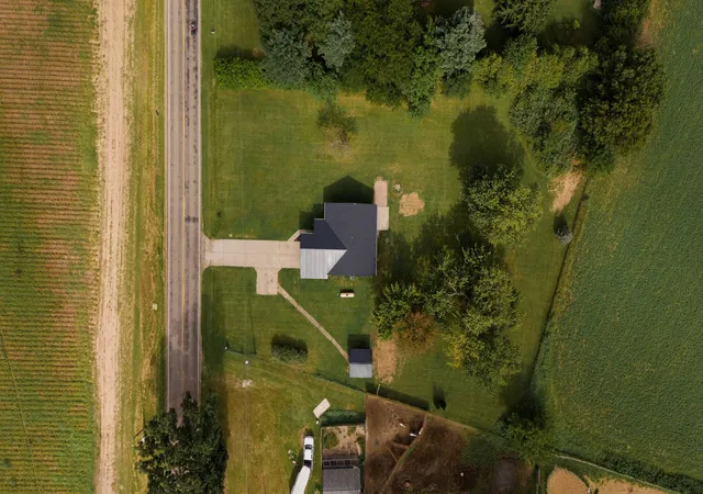 Photo 2 of Single family home for sale at 13805 Riverside Dr, Constantine Township St Joseph, MI 49042 | MLS# 68026044740 | Listing updated on 2026-09-26