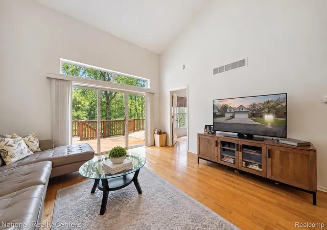 Photo 3 of Condo for sale at 2674 Bass Wood Dr, Wixom, MI 48393 | MLS# 20261067814 | Listing updated on 2026-10-04