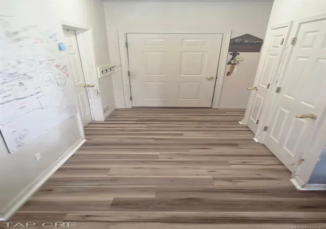 Photo 4 of Single family home for sale at 9151 Lantern Wy, Berlin Charter Township Monroe, MI 48166 | MLS# 20261067841 | Listing updated on 2026-09-01