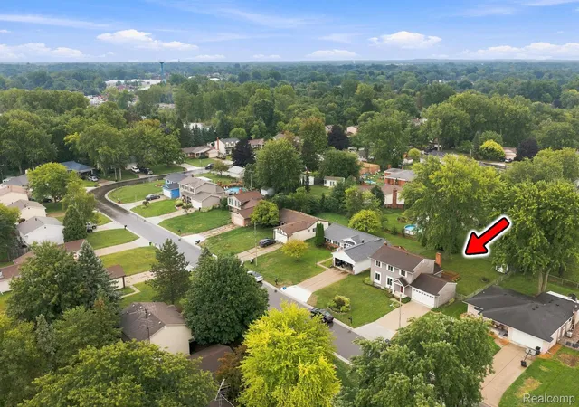 Photo 3 of Single family home for sale at 5106 Ml Wheel Dr, Grand Blanc, MI 48439 | MLS# 20261067891 | Listing updated on 2026-09-14