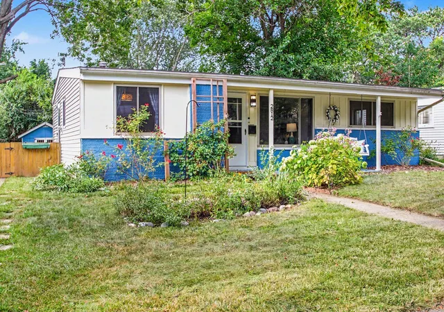 Photo 2 of Single family home for sale at 2812 Cumberland Ave, Ann Arbor City Washtenaw, MI 48104 | MLS# 81026044824 | Listing updated on 2026-10-15