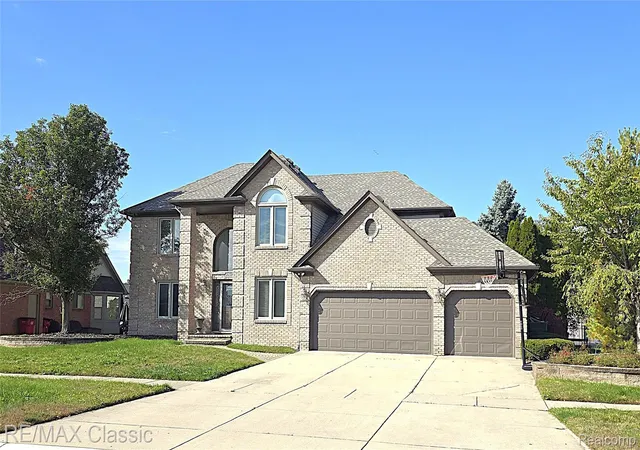 Photo 1 of Single family home for sale at 48259 Beacon Sq Dr, Macomb, MI 48044 | MLS# 20261067993 | Listing updated on 2026-10-14