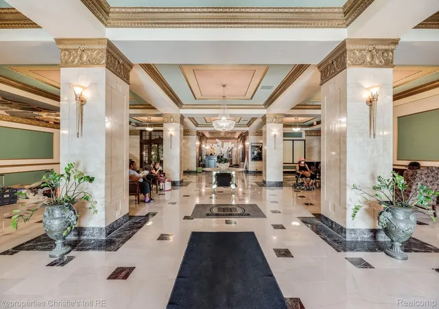 Photo 4 of Condo for sale at 15 E Kirby St #1223, Detroit, MI 48202 | MLS# 20261068009 | Listing updated on 2026-09-10
