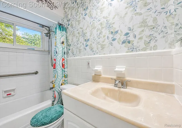 Photo 2 of Single family home for sale at 2908 Norwood Dr, Trenton, MI 48183 | MLS# 20261068126 | Listing updated on 2026-09-12