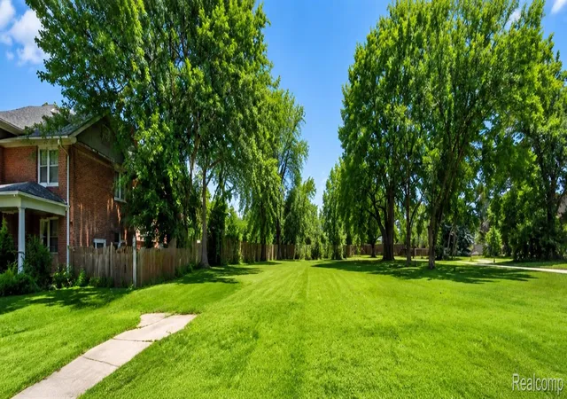 Photo 1 of Land for sale at 2627 Wabash St, Detroit, MI 48216 | MLS# 20261068229 | Listing updated on 2026-09-03