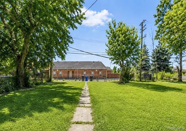 Photo 2 of Land for sale at 2627 Wabash St, Detroit, MI 48216 | MLS# 20261068229 | Listing updated on 2026-09-03